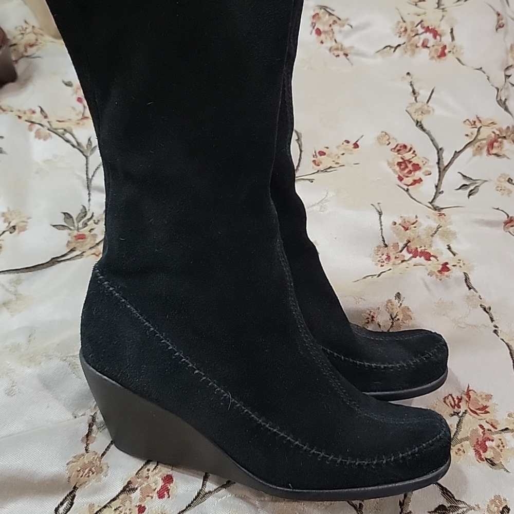 Aerosols Black Knee Boots/ Stretchy